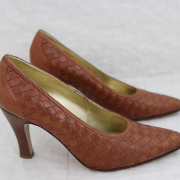 Bottega Veneta Shoes - BOTTEGA VENETA weave leather lav.A Mano pumps 38
